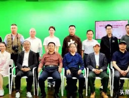 致敬姻緣 相約新疆 —— 首屆中國(guó)·新疆高端集體婚慶活動(dòng)正式啟動(dòng)