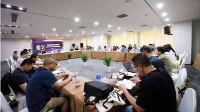 自然是最好的教育——劉亮程作品中學語文教師座談會在南京舉行