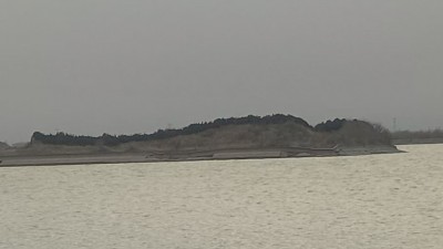 天鵝湖，夕陽下的臥佛