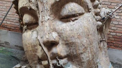 笑琰詩歌: 宋莊,宋莊,藝術在誦經(jīng)