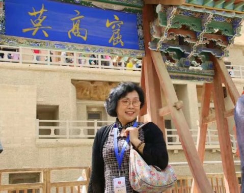 讀姜蘭詩(shī)集《藍(lán)色的愛(ài)》