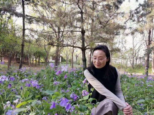 梁敏霞組詩十二首