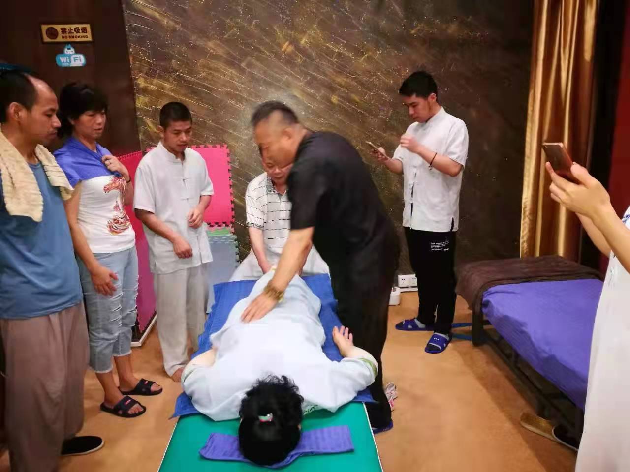 悲智雙運(yùn) 醫(yī)術(shù)精湛,中醫(yī)傳人——杜愛民 悲智雙運(yùn) 醫(yī)術(shù)精湛,中醫(yī)傳人——杜愛民